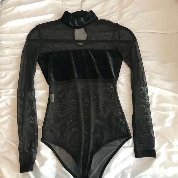 Boohoo Mesh and Velvet Bodysuit - Picture 1 of 3